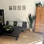 Cosy Welgemoed Flatlet With Own Entrance