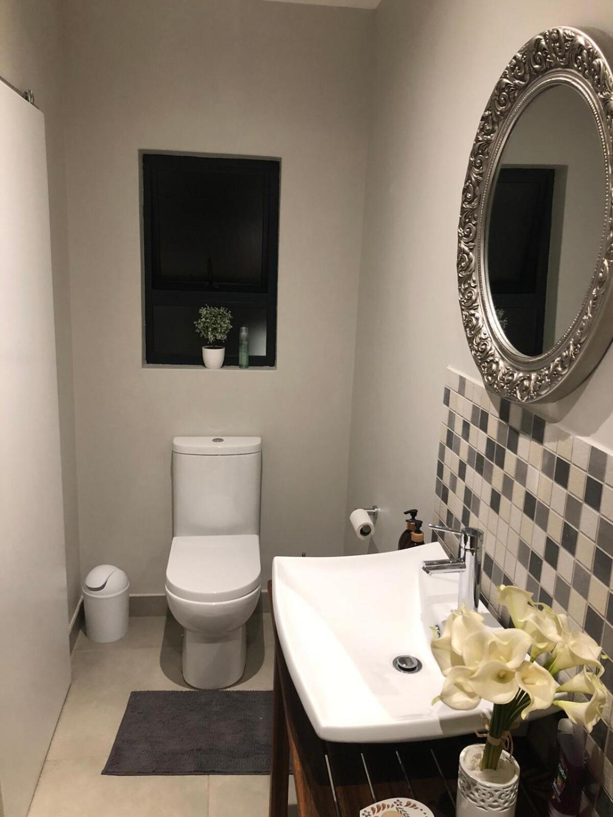 Cosy Welgemoed Flatlet With Own Entrance Apartment *