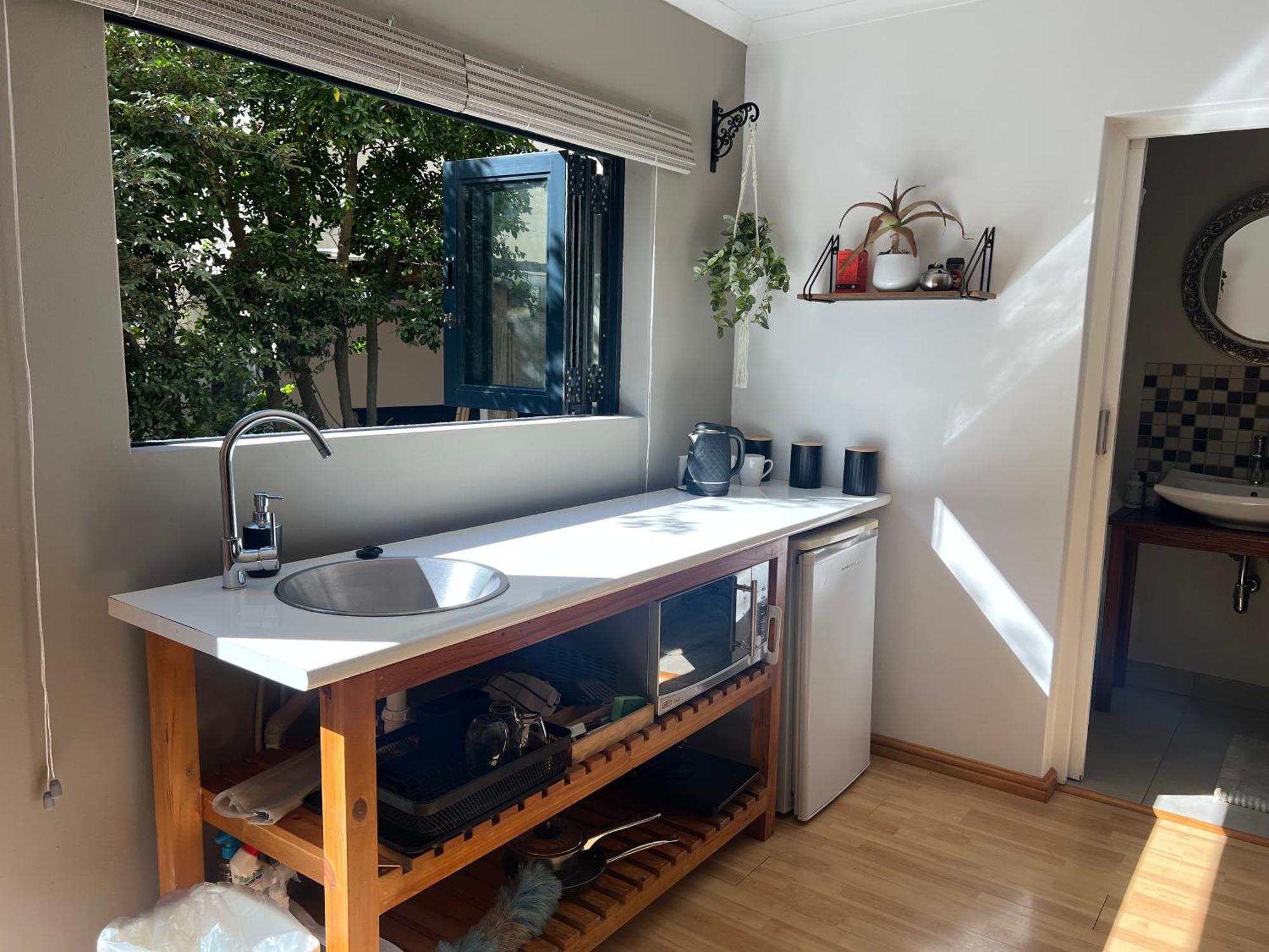 Apartment Cosy Welgemoed Flatlet With Own Entrance *